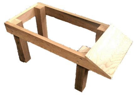 National Wooden 6 Comb Nuc Stand (Cedar)