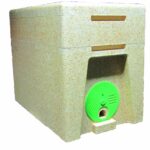 Nat 6 Comb Nuc of Bees - DEPOSIT REQUIRED